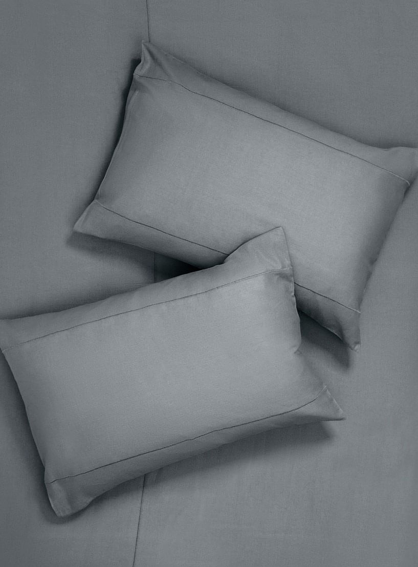 Capa-travesseiro-cama-cinza-012