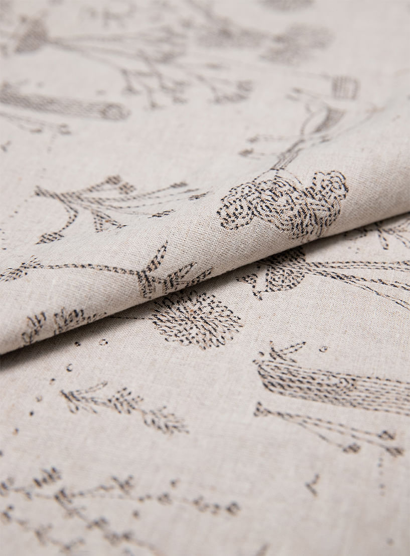 Tecido-Jacquard-Animais-Cerrado-Marrom